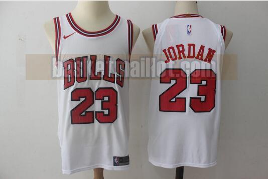 Maillot nba Chicago Bulls Basketball pas cher Homme Michael Jordan 23 Blanc
